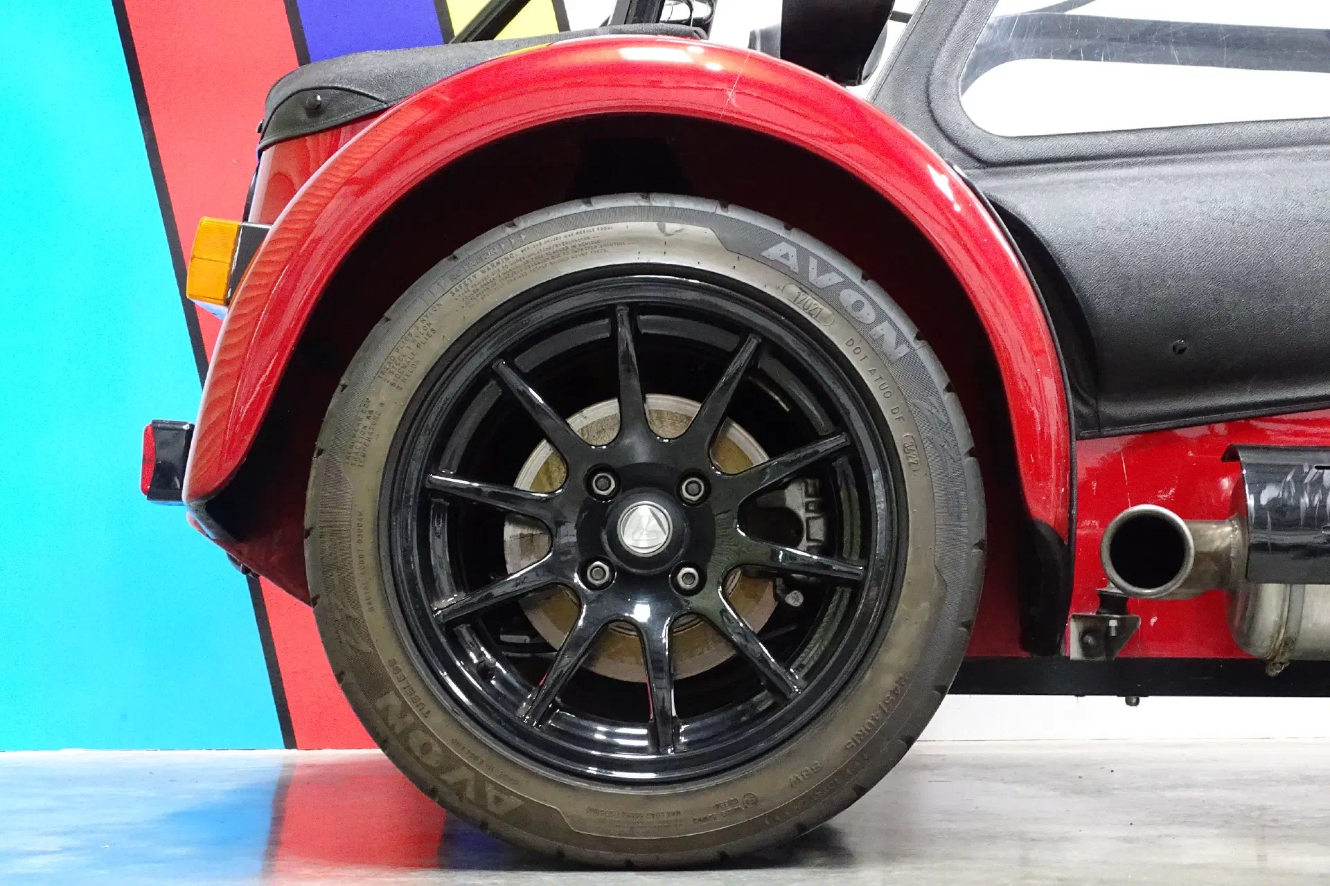 Caterham CSR 200