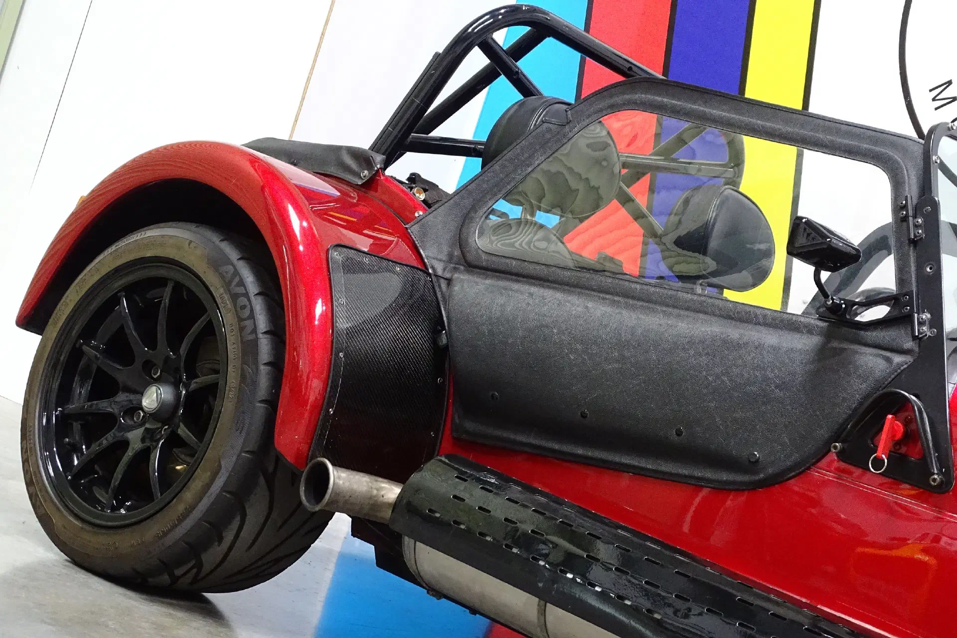 Caterham CSR 200