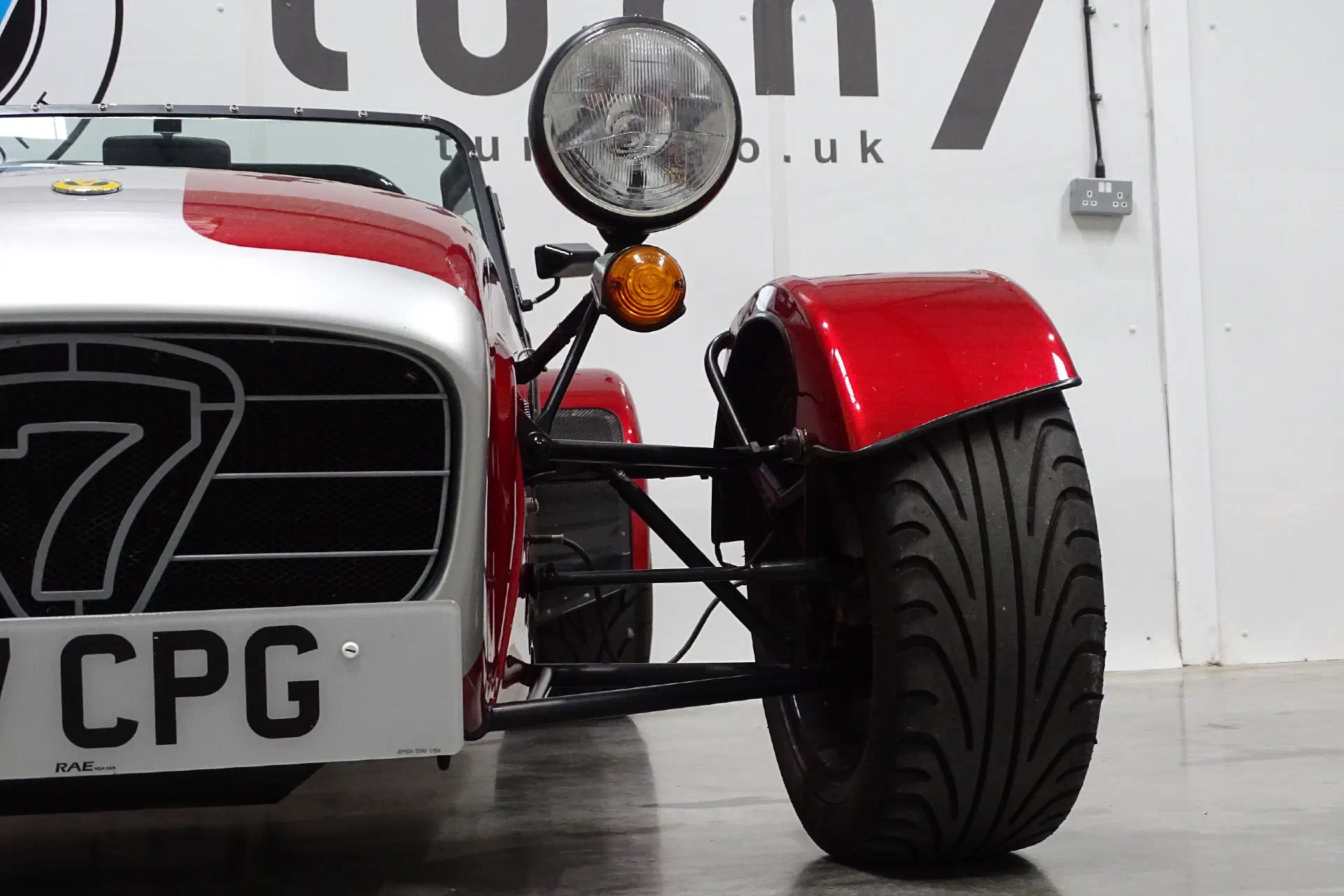 Caterham CSR 200