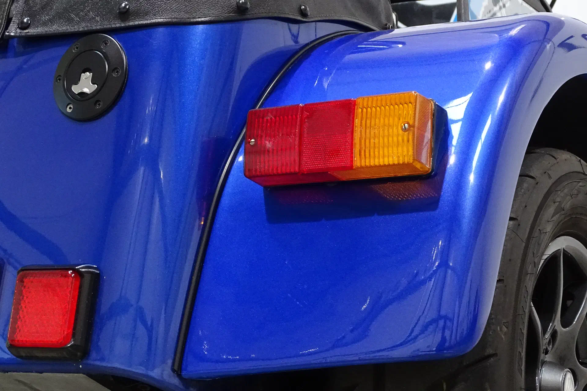 Caterham Superlight R300