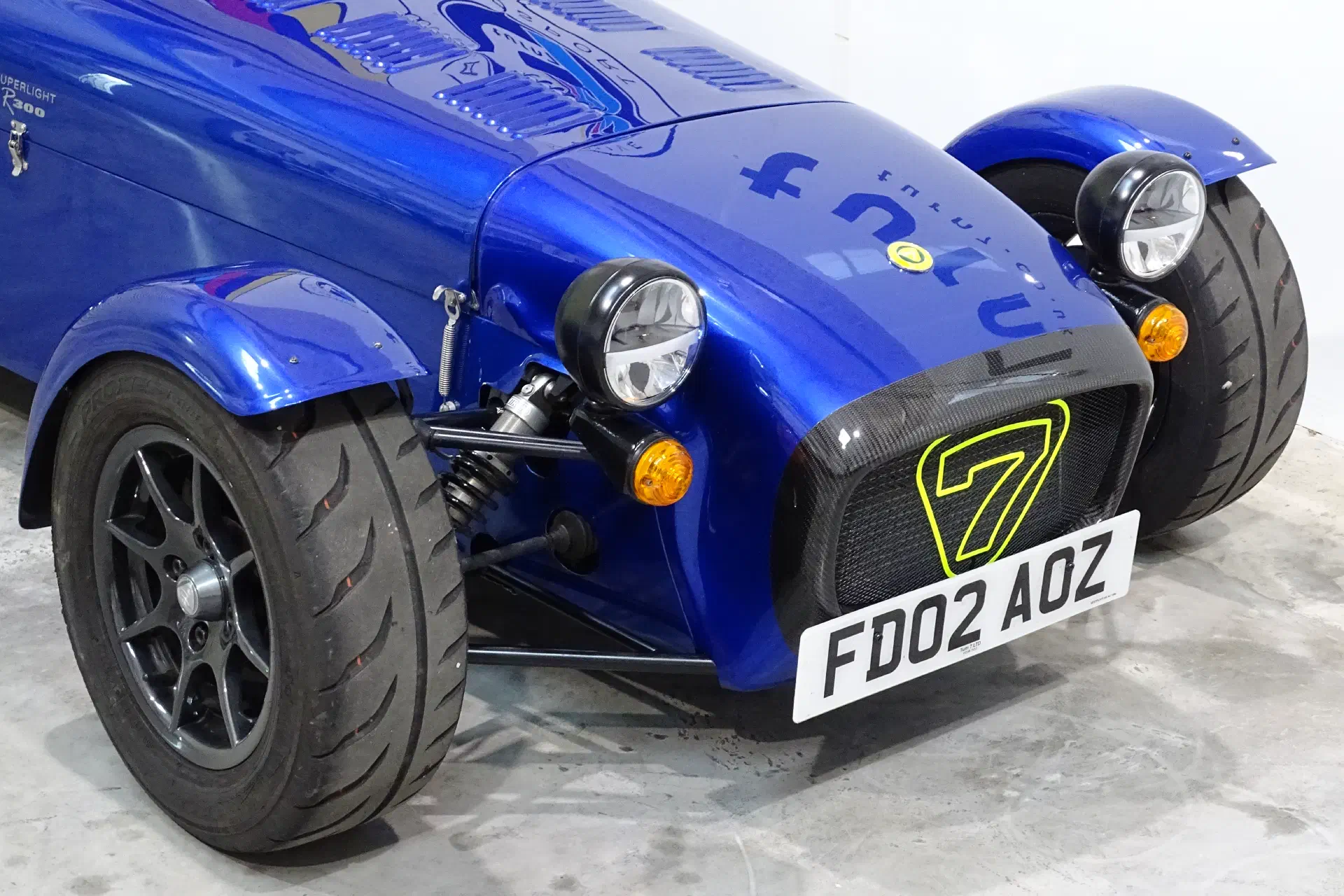 Caterham Superlight R300