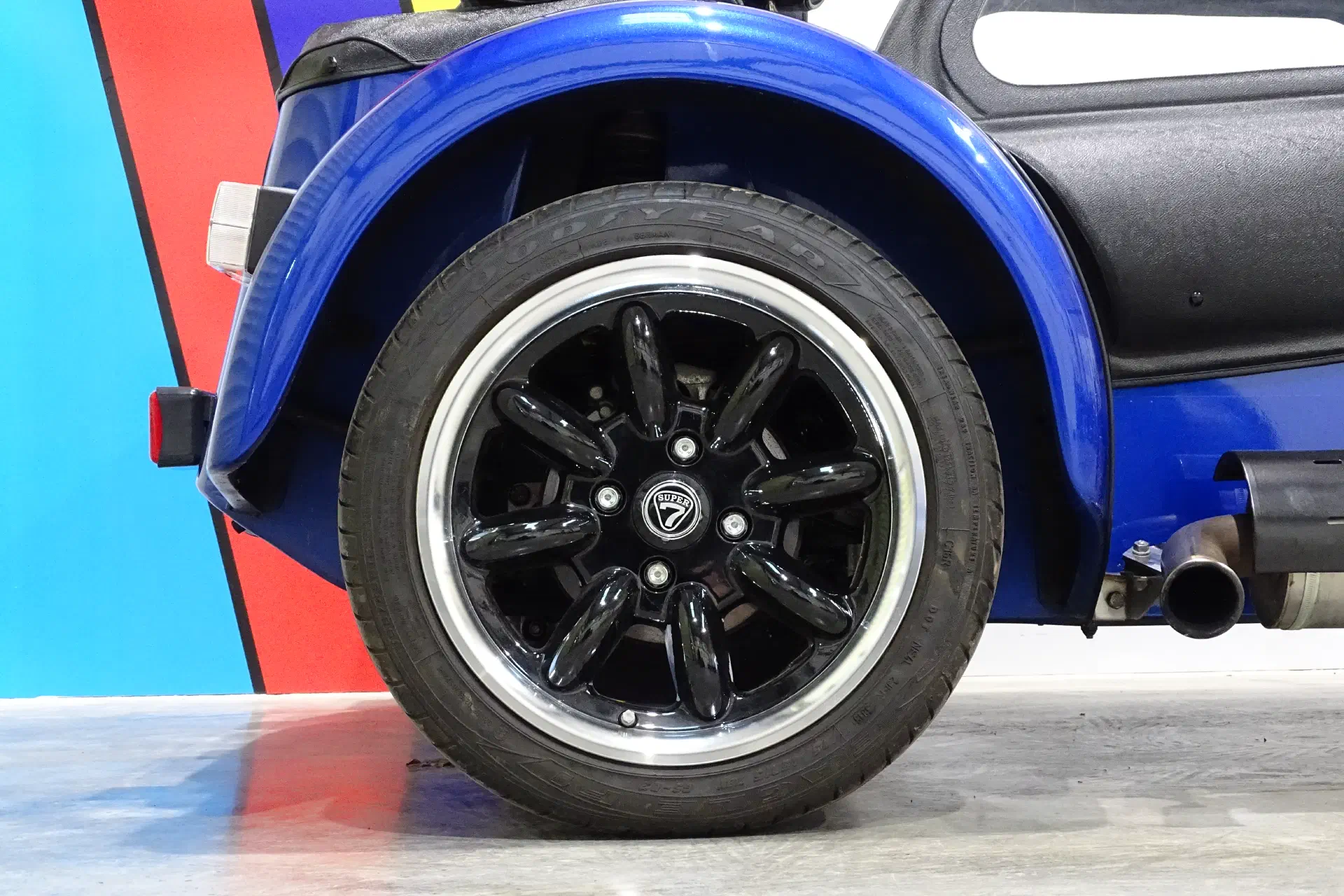 Caterham Roadsport SV 150