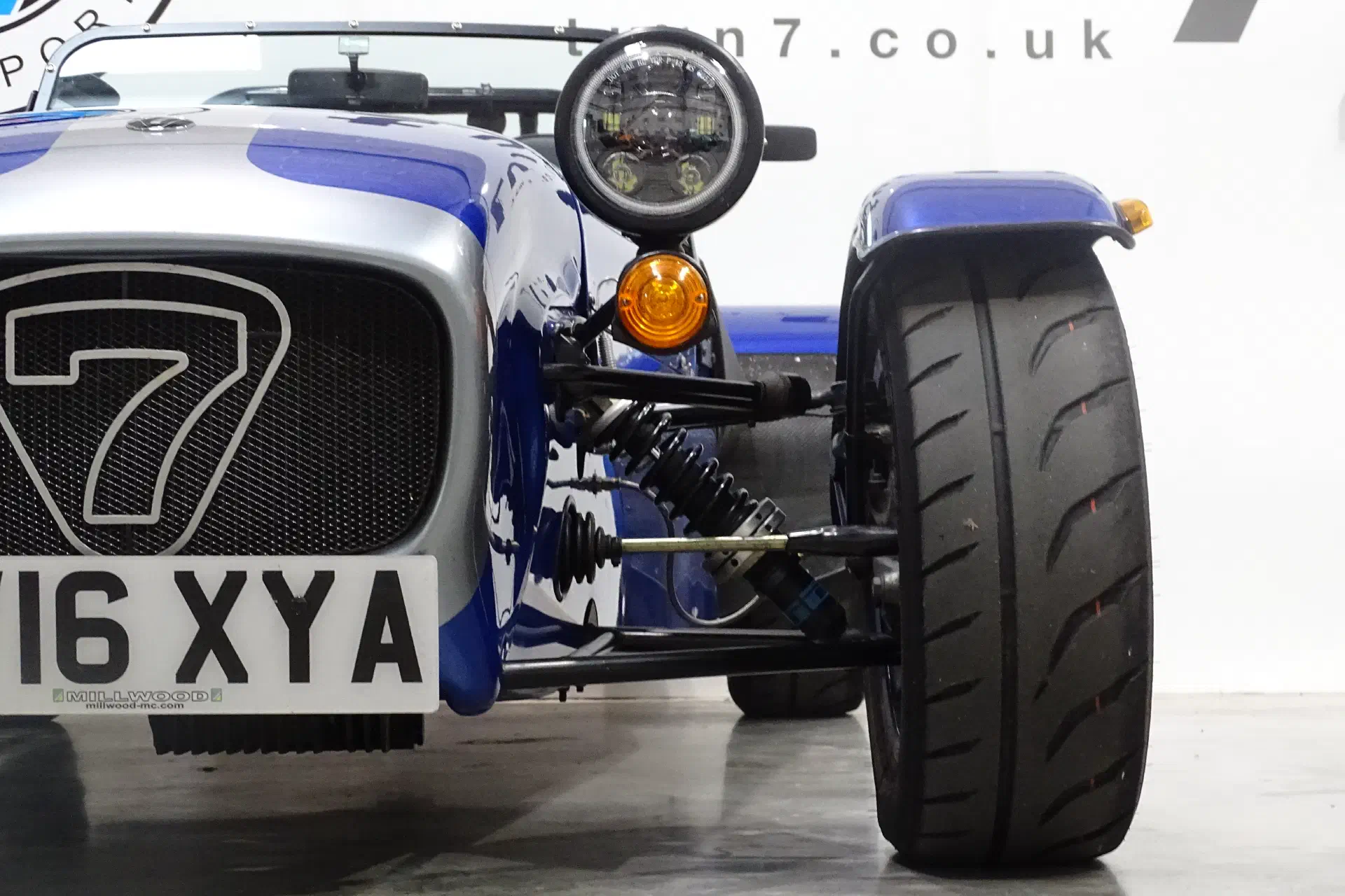 Caterham 360S (+420 upgrade)