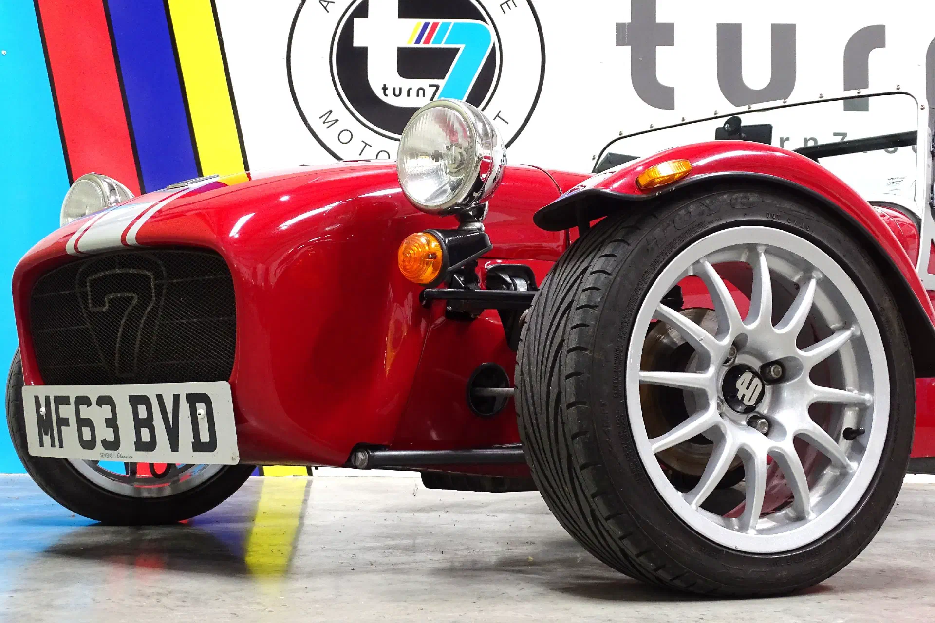 Caterham 40YOC 125 SV