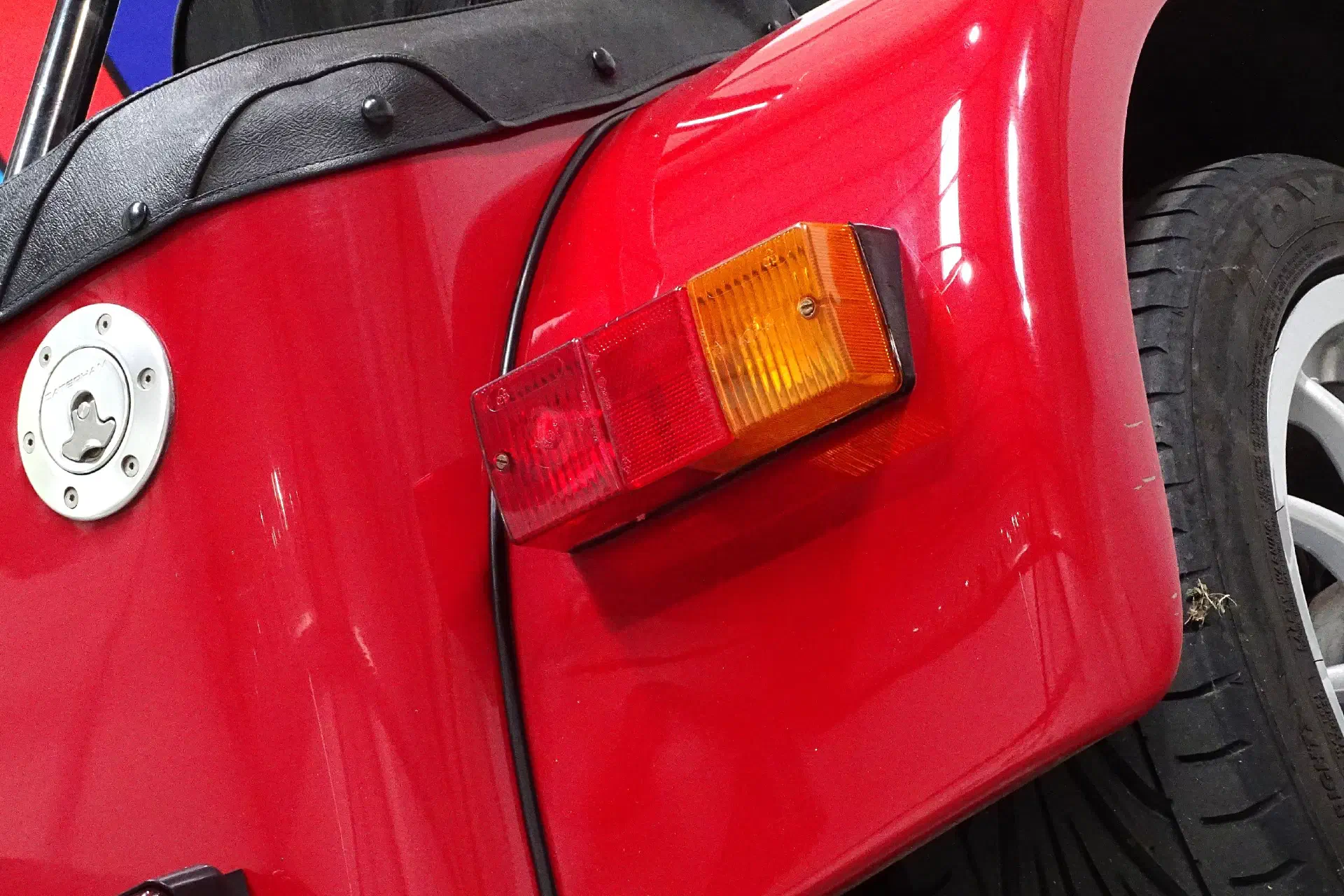 Caterham 40YOC 125 SV