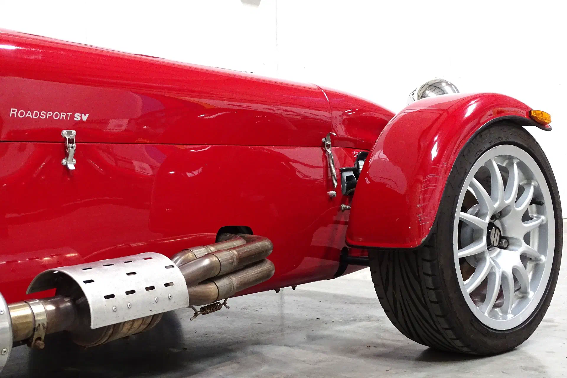 Caterham 40YOC 125 SV