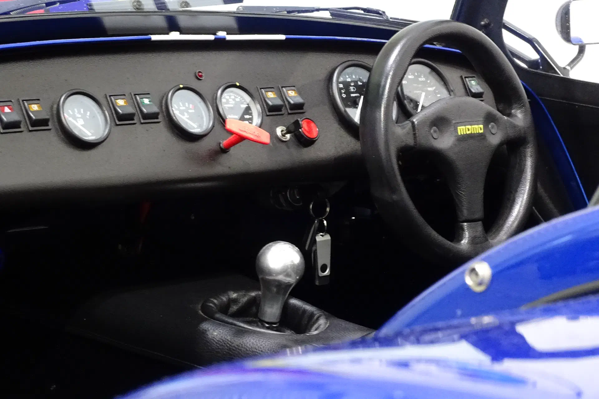 Caterham F160 (310+)