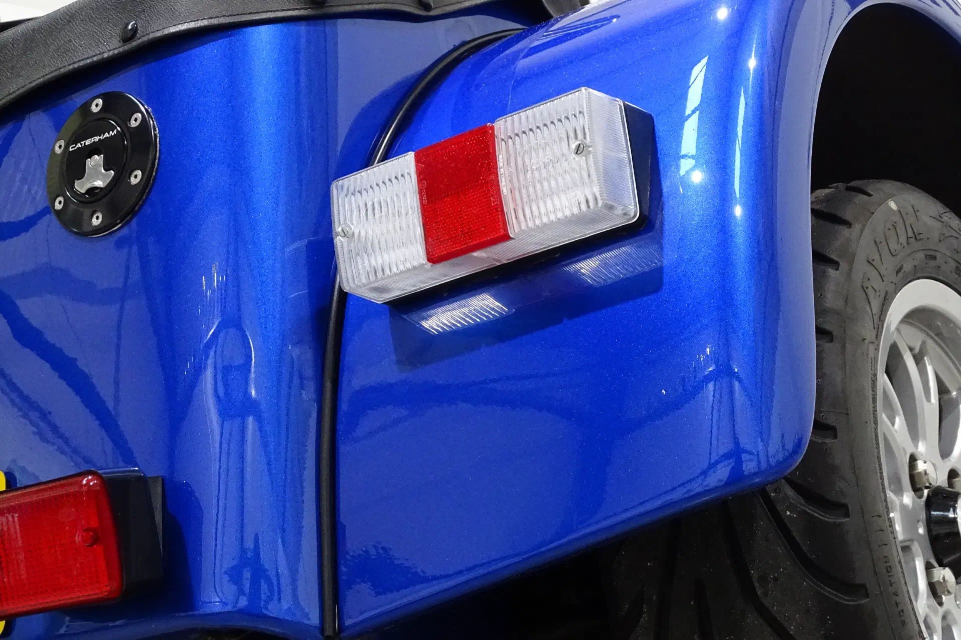 Caterham F160 (310+)