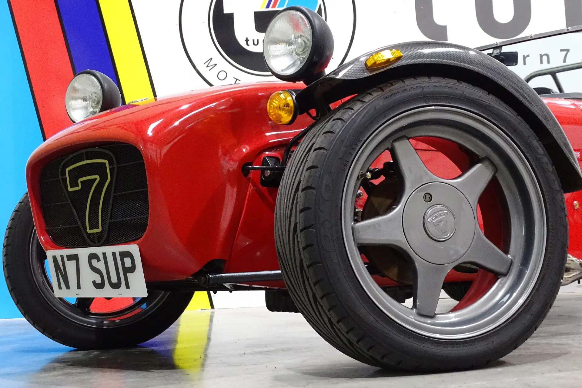 Caterham Roadsport 135
