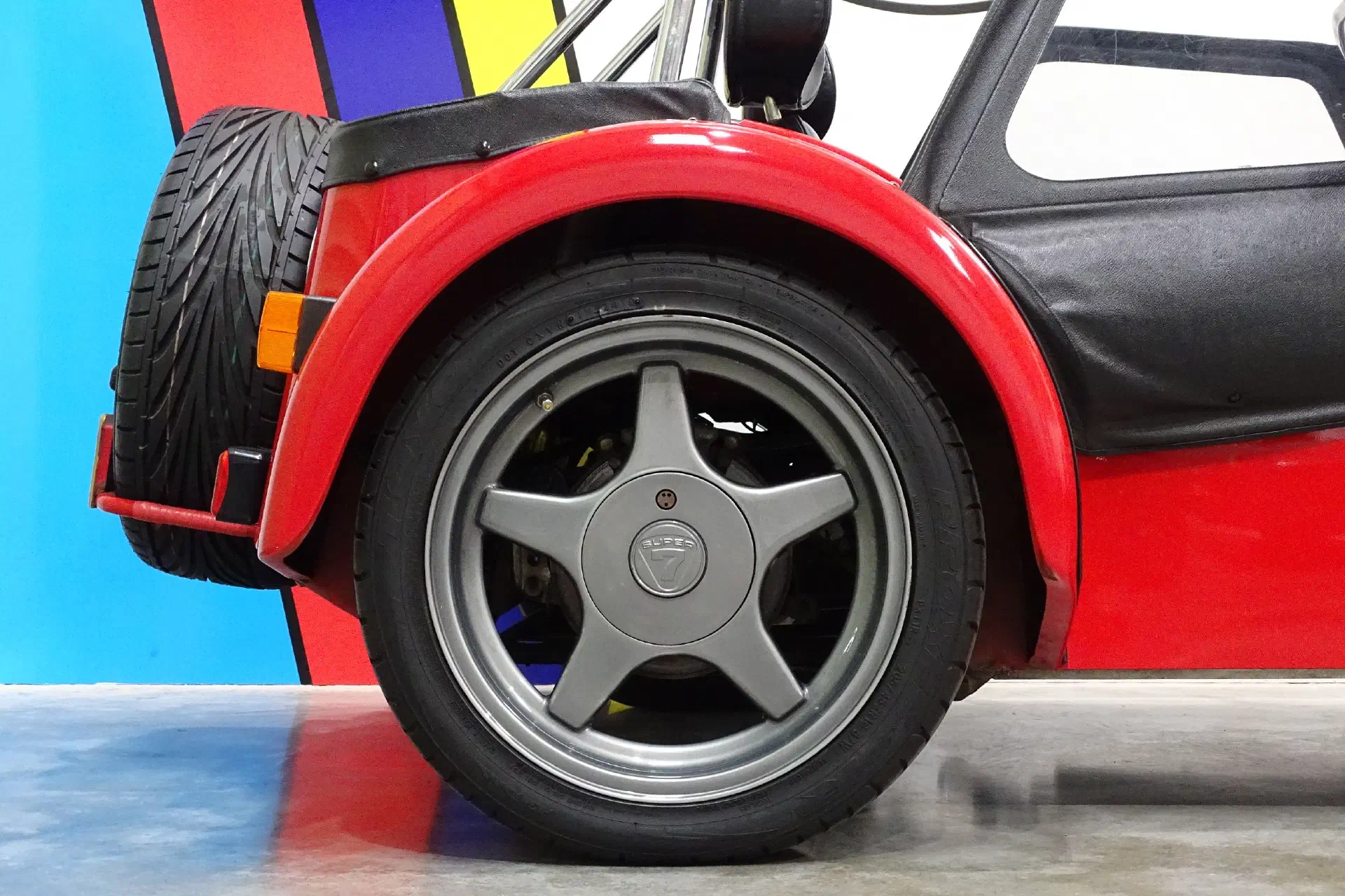 Caterham Roadsport 135