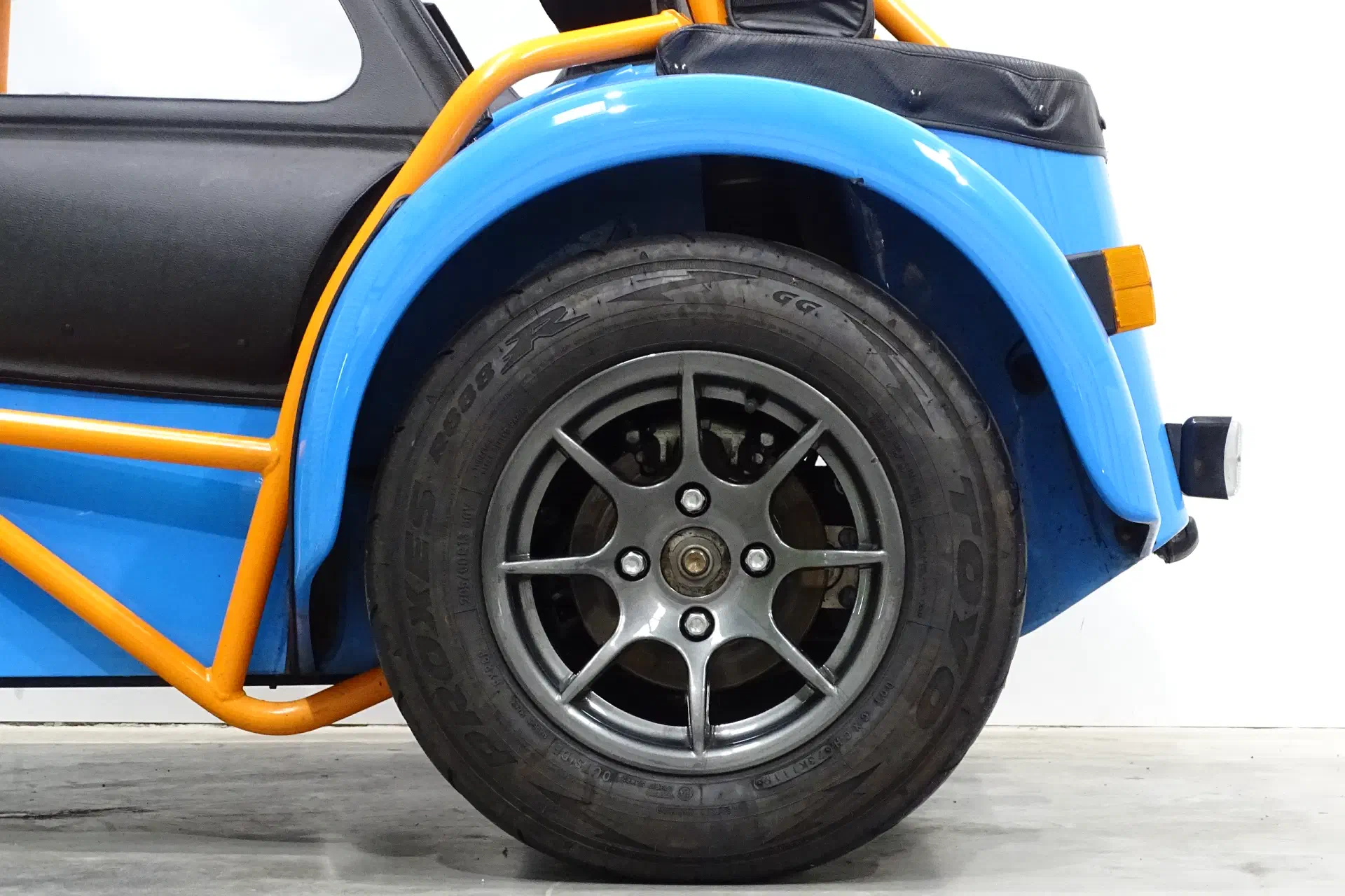 Caterham F225R