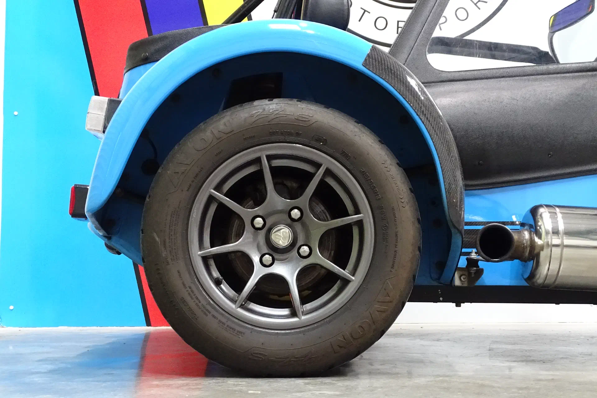Caterham Superlight R400