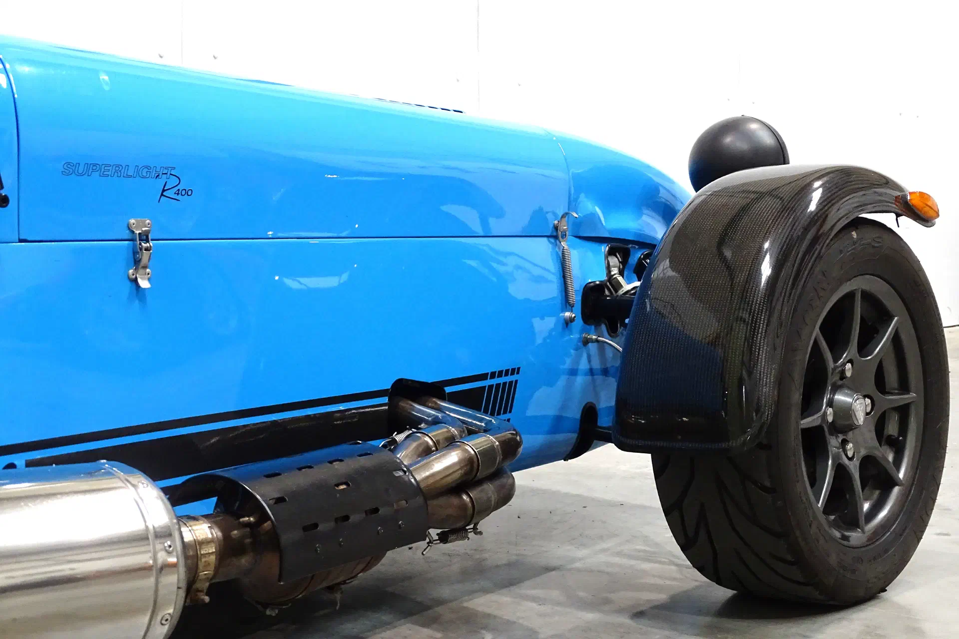 Caterham Superlight R400