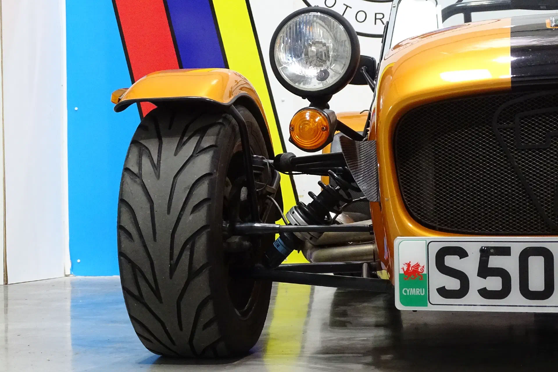 Caterham Supersport R +