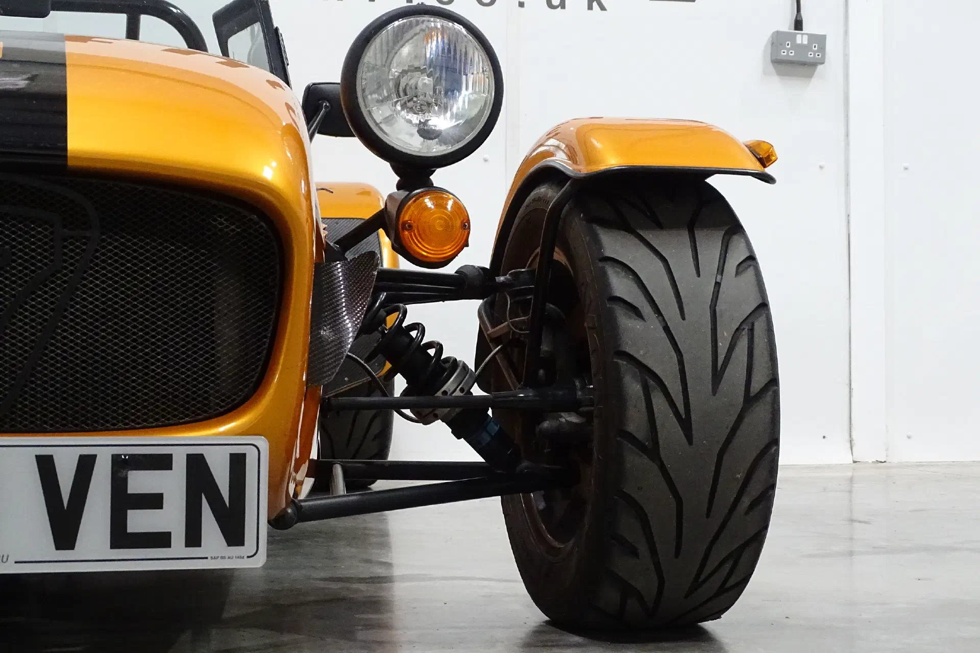 Caterham Supersport R +
