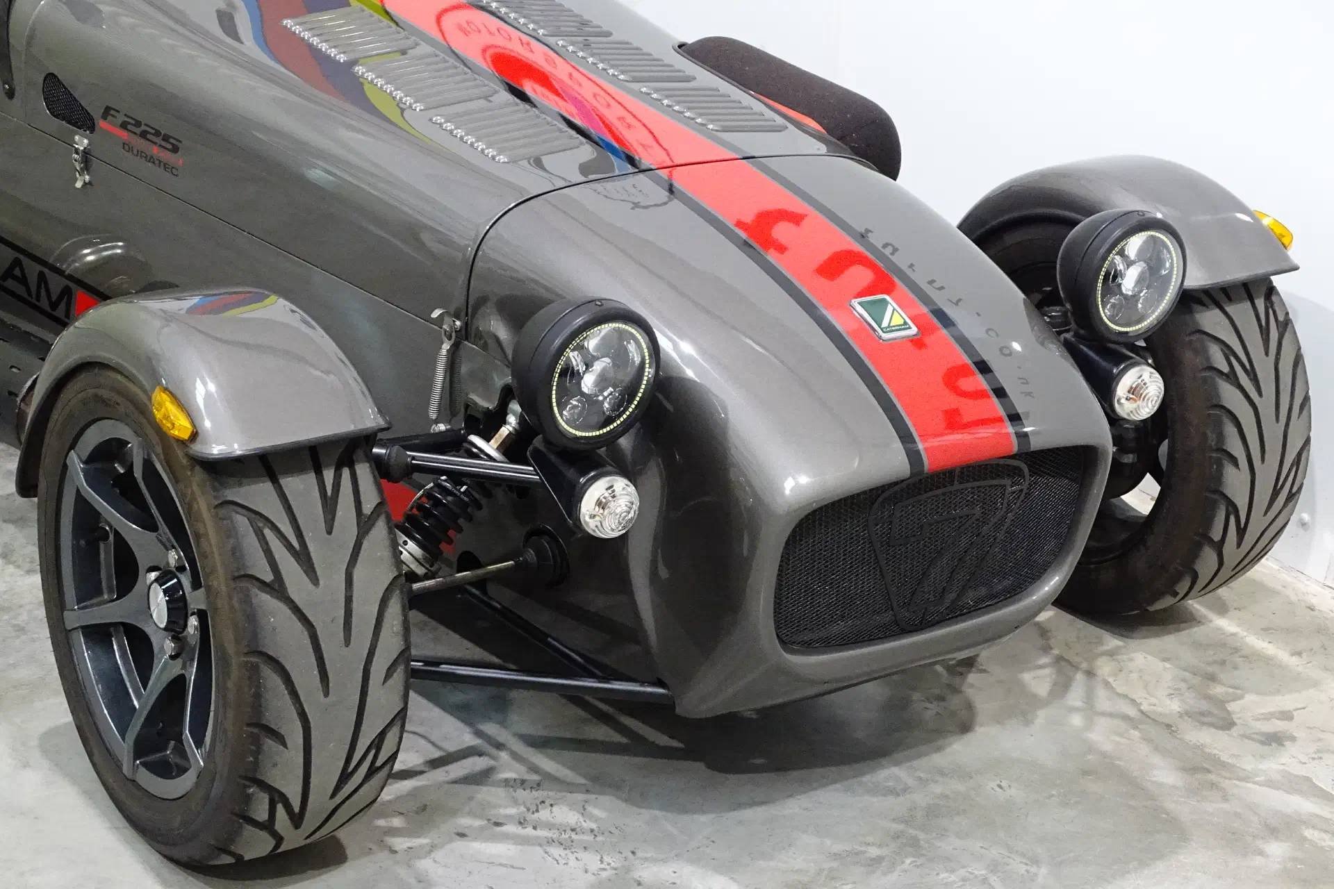 Caterham F225R