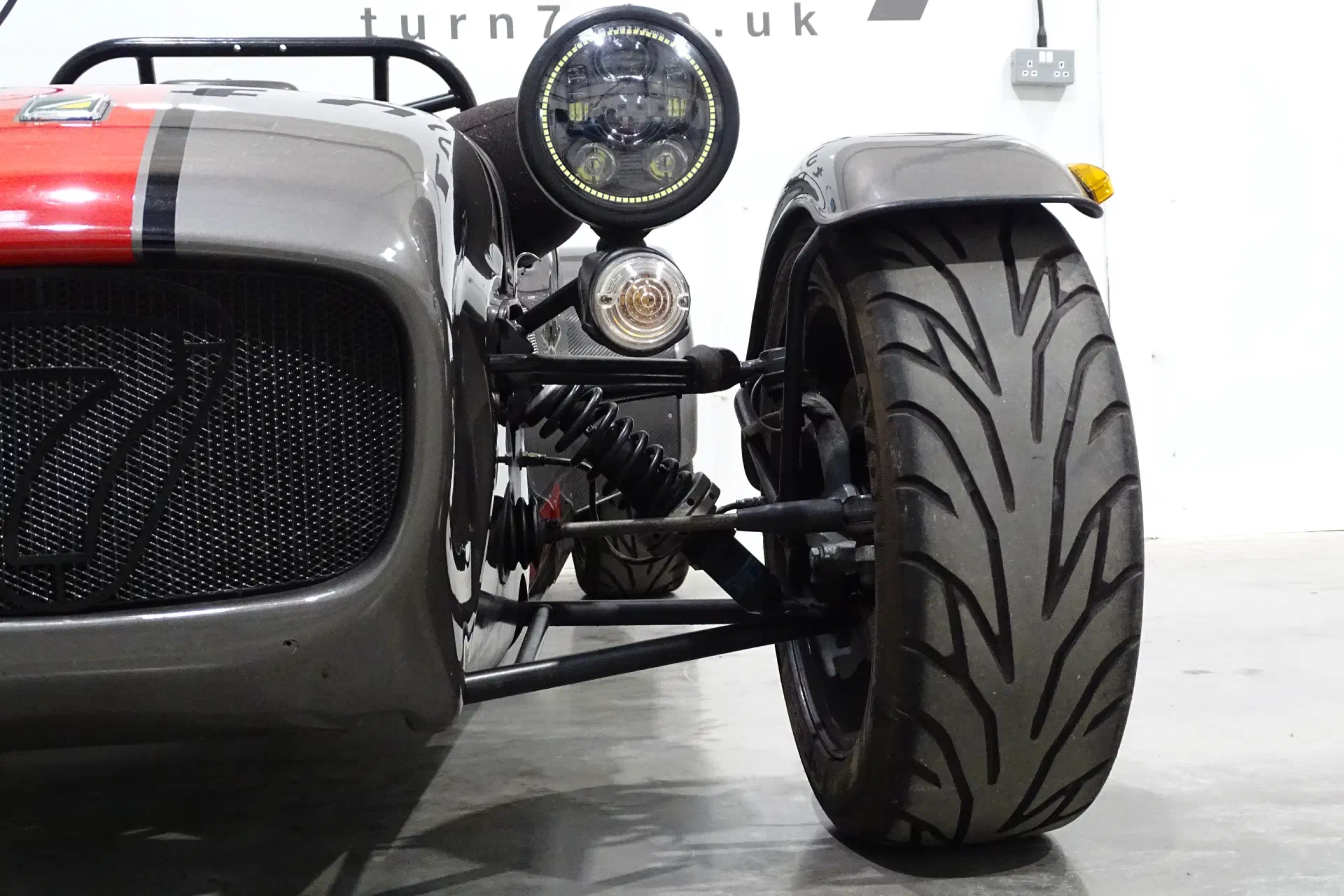 Caterham F225R